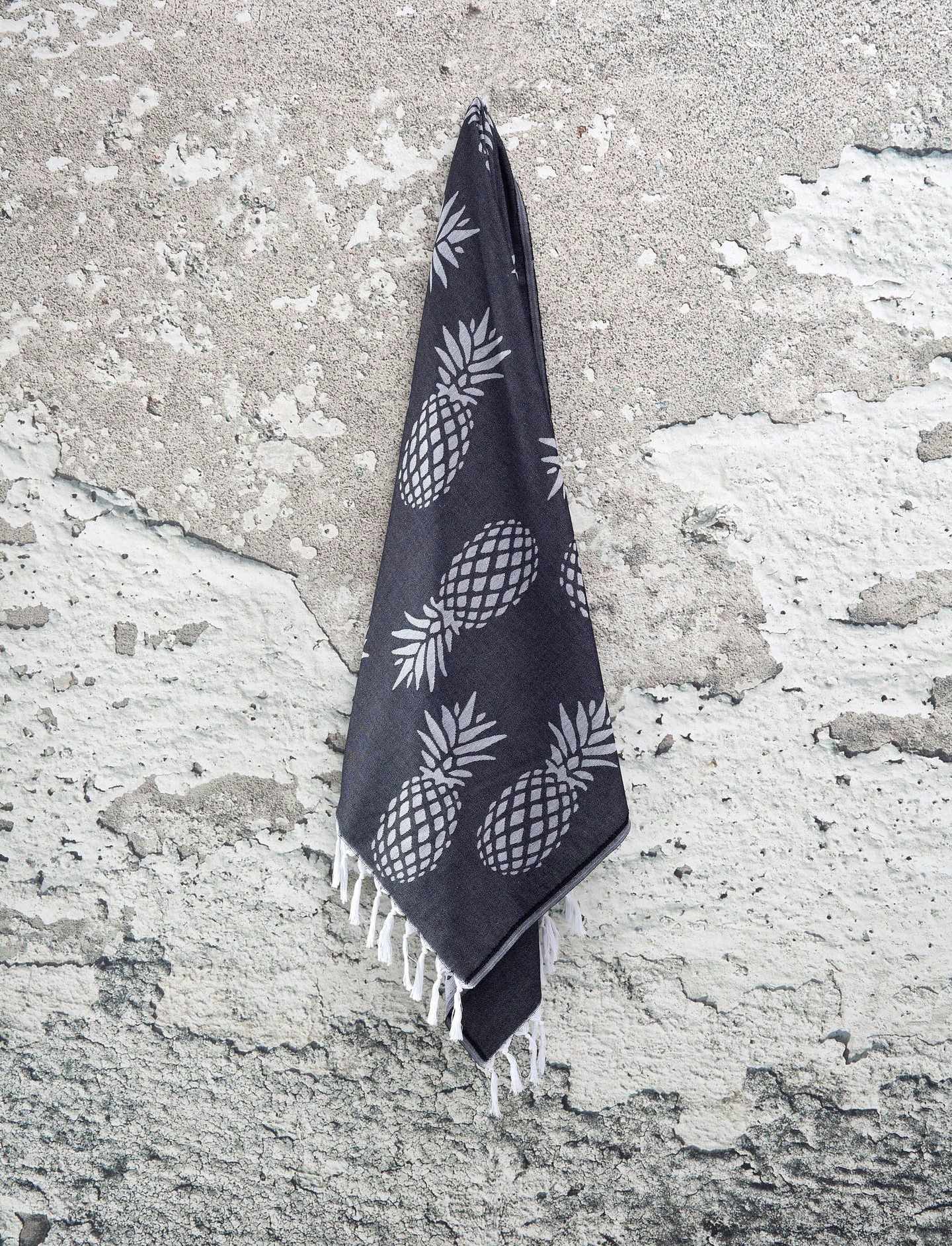 pineapple Turkish towel hanging
