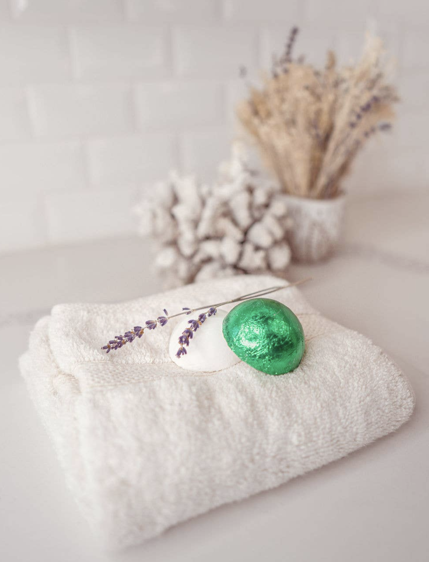 Sinus relief shower steamer