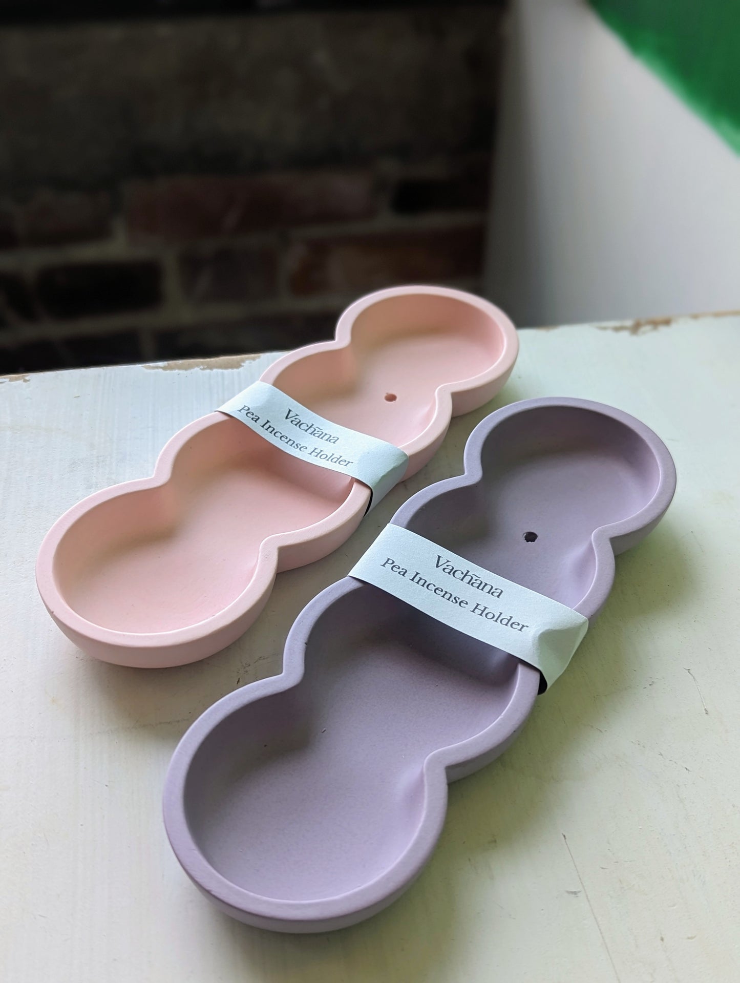 Pea Incense Holder
