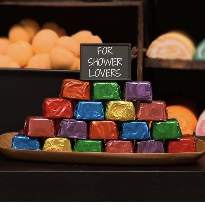 Extra Large Shower Steamers- Workin' Man (Sandalwood + Patchouli)